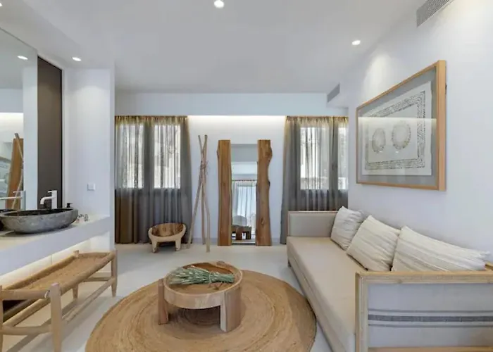 Boho Sapiens Marina - Royal Suite, Port Apartment *