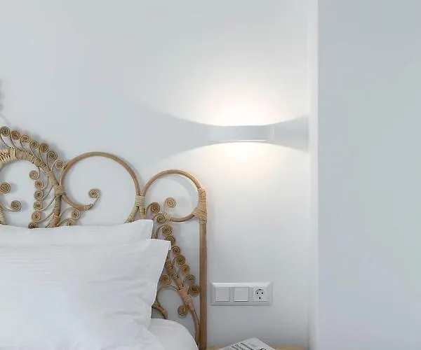 Boho Sapiens Marina - Royal Suite, Port Adamantas (Milos)