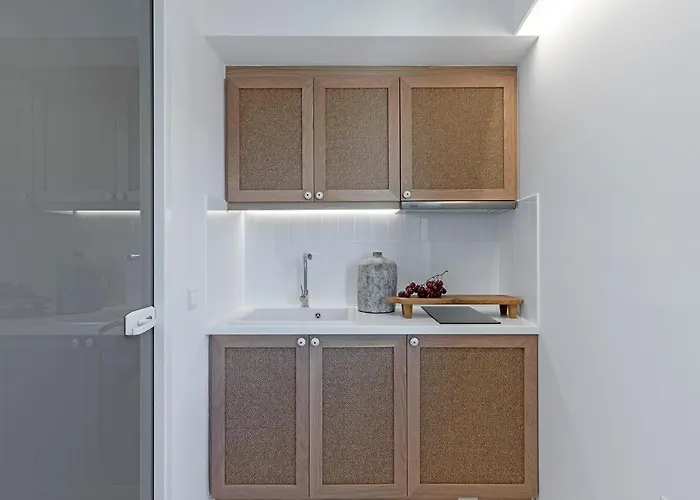 Boho Sapiens Marina - Royal Suite, Port Apartment